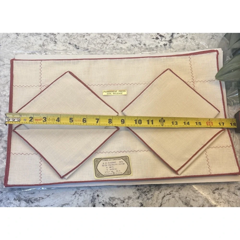 Meri Joy Creations 8 Pieces Placemat Napkin Setting for 4 Style 20-4 Vintage